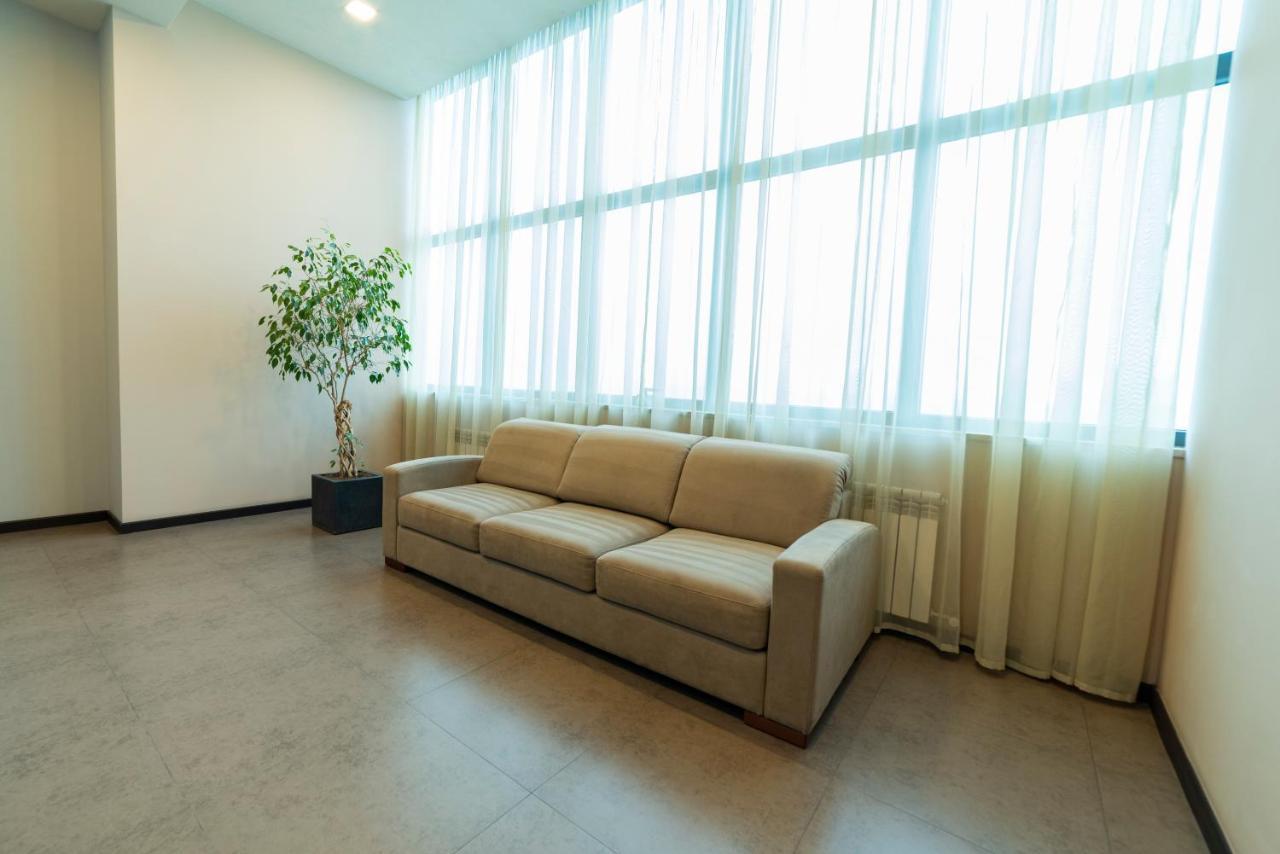 B H Y Guesthouse In Yerevan Exterior photo